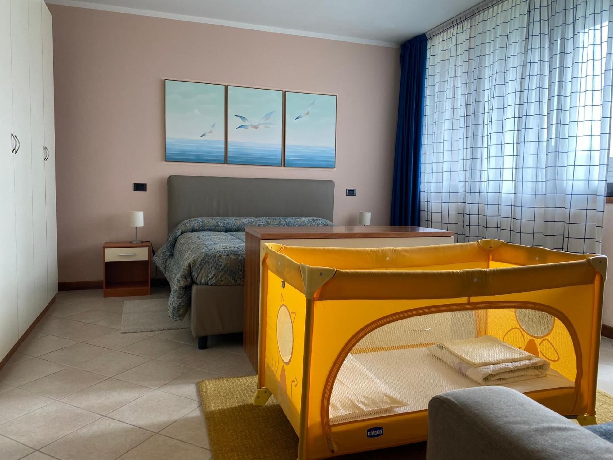 Flowers & Garden Apartment Con Vista Lago Manerba del Garda Exterior photo